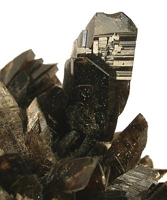 Axinite