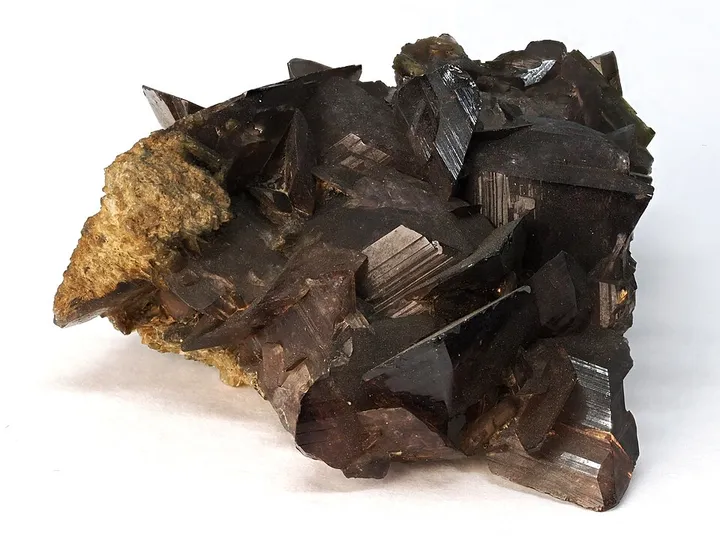 Axinite