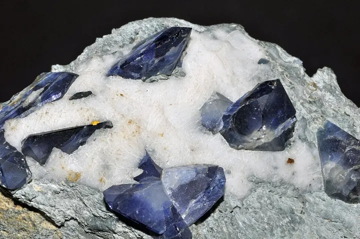 Benitoite