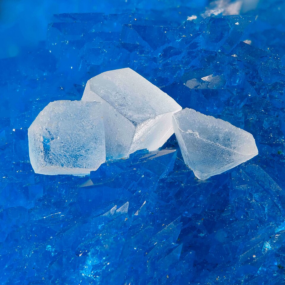 Cavansite