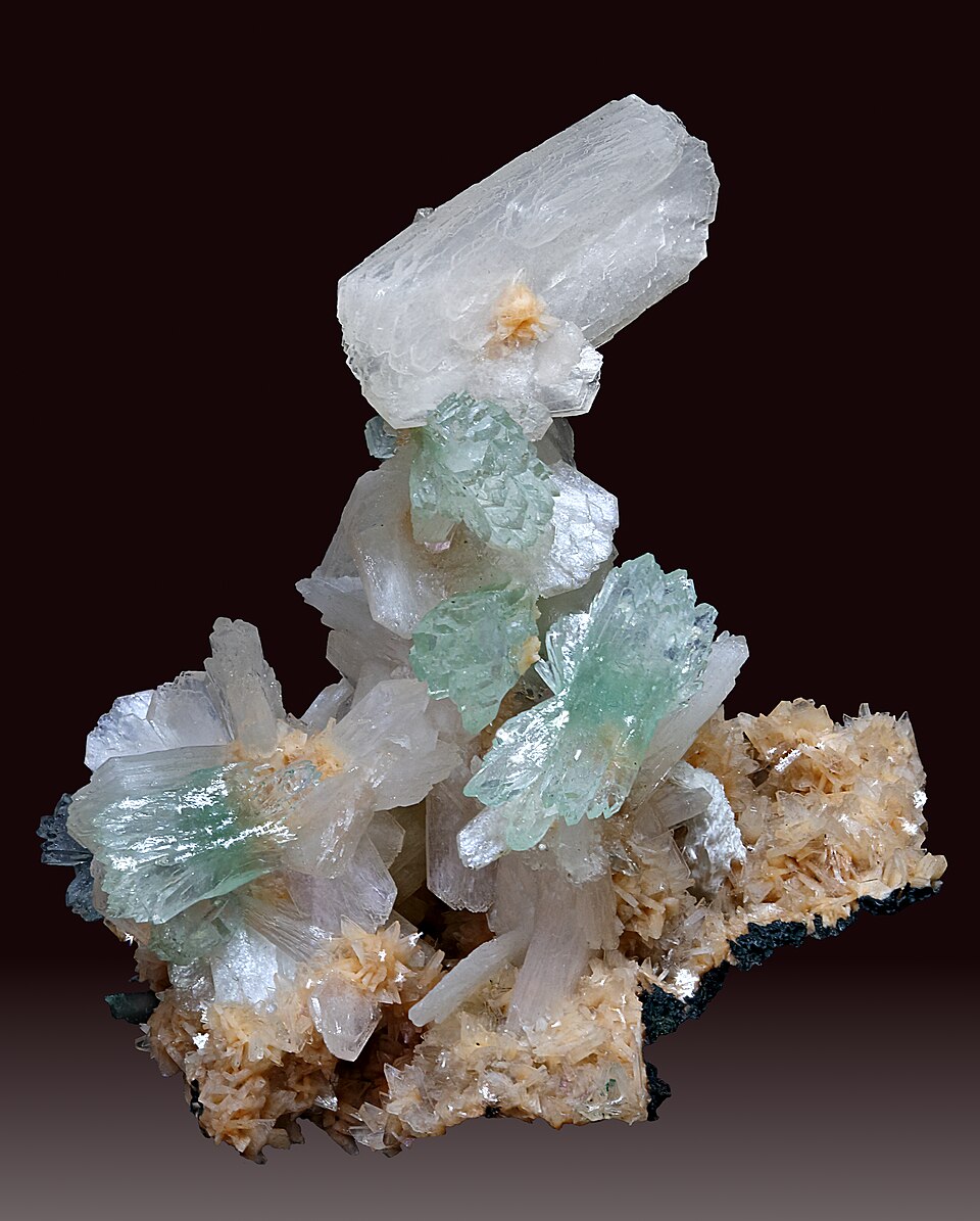 Heulandite