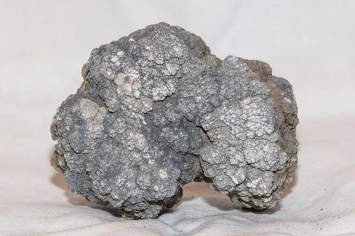 Howlite