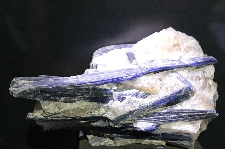 Kyanite