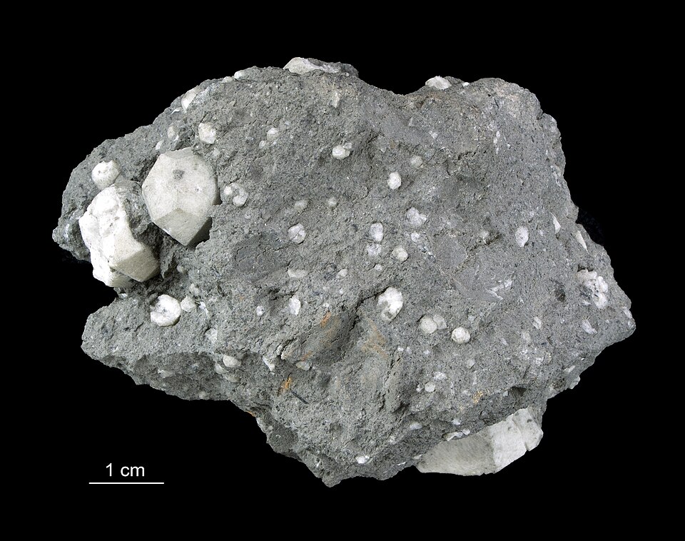 Leucite, a white/gray mineral