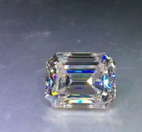 Moissanite