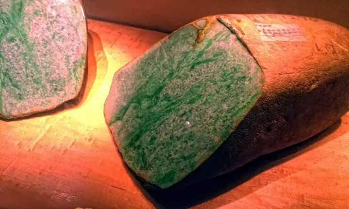 Nephrite