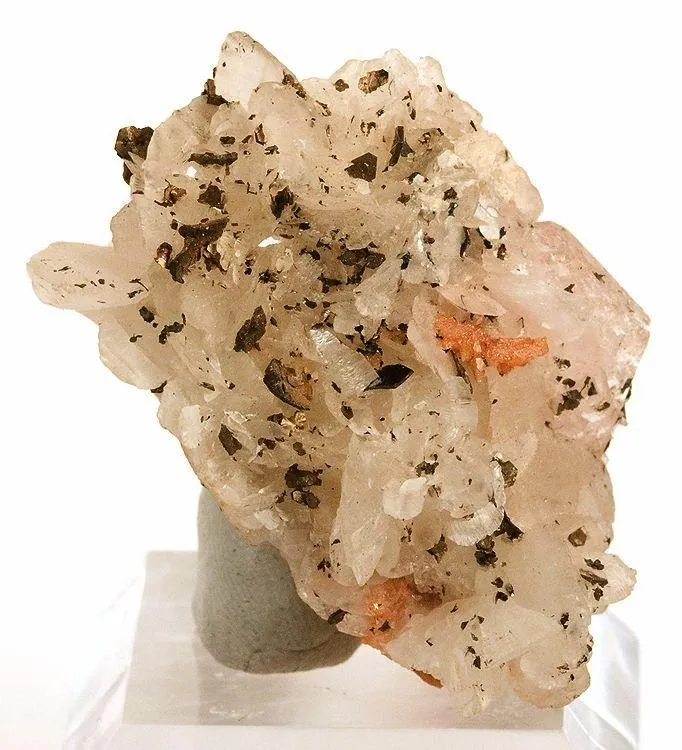 Scheelite