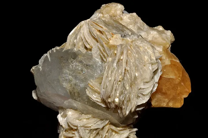 Scheelite