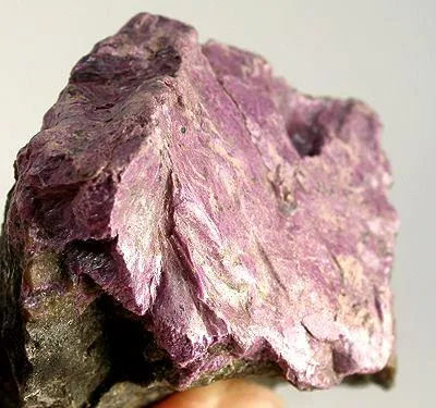 Stichtite