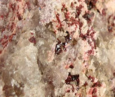 Thulite